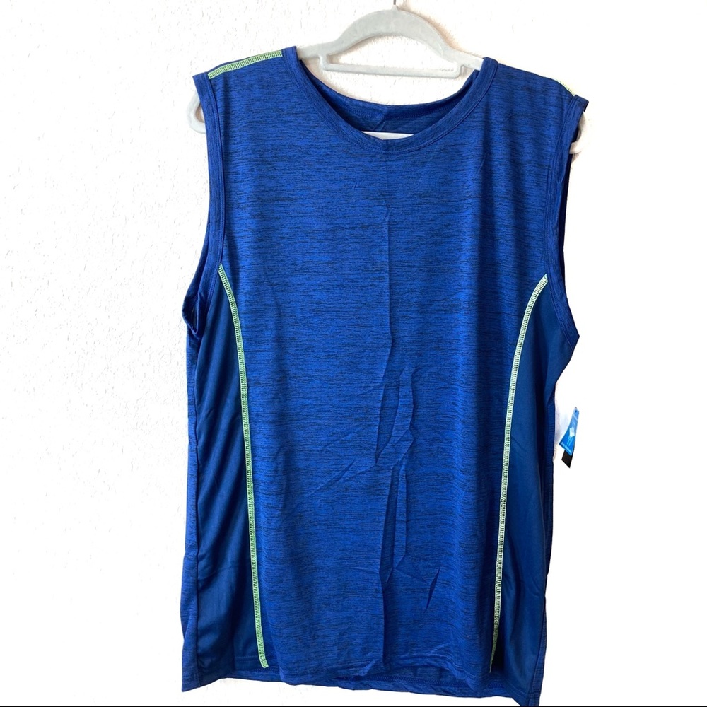 NWT men’s athletic shirt size large